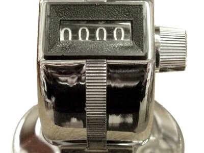 Compteur d'impulsion manuel - Boîtier métal avec socle / support metal