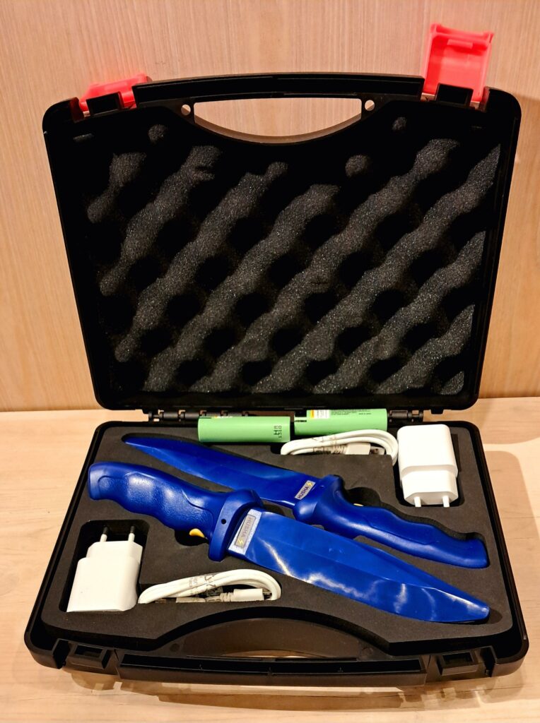 Couteau électrique d'entrainement