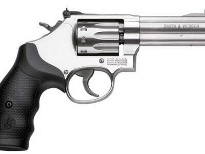 SMITH WESSON 617 4'' CAL 22 LR 10 COUPS