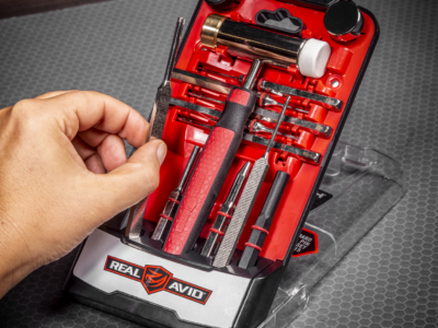 REAL AVID SET MASSETTE ET CHASSE GOUPILLE AR15