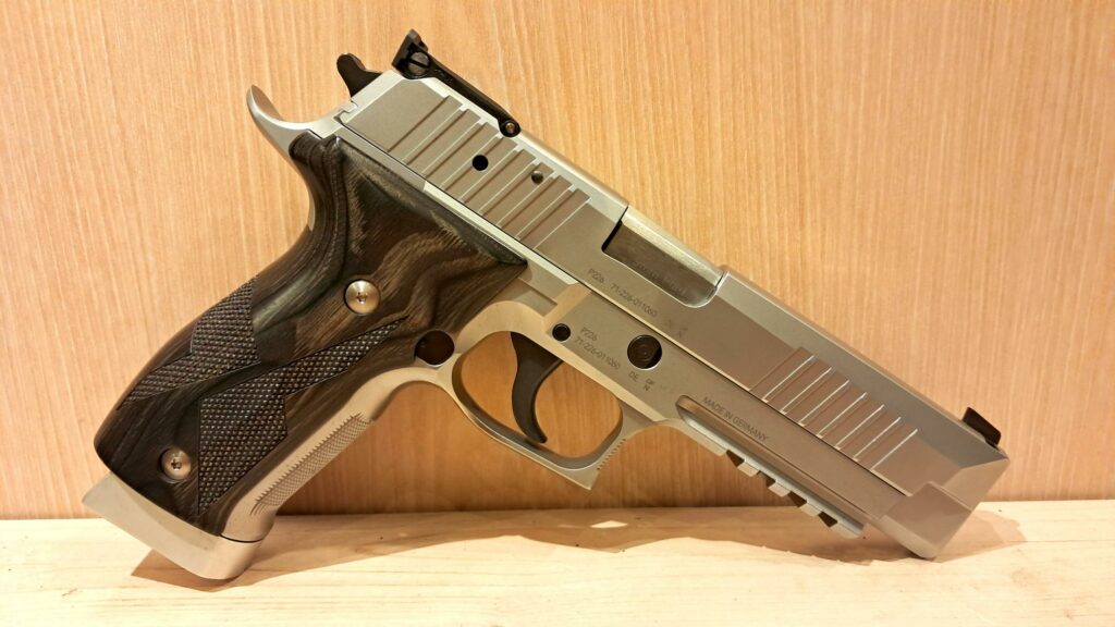 SIG SAUER P226 X-five 9x19
