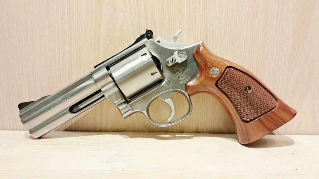 SMITH & WESSON 686 "EUROCOMBAT 93" "1 of 500"
