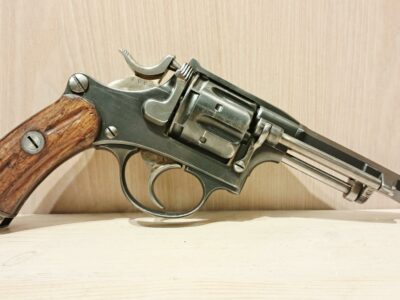 REVOLVER SUISSE 1882 7.5