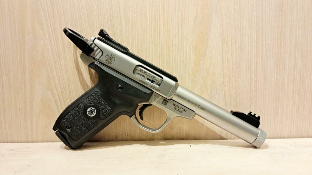 SMITH & WESSON VICTORY 22LR