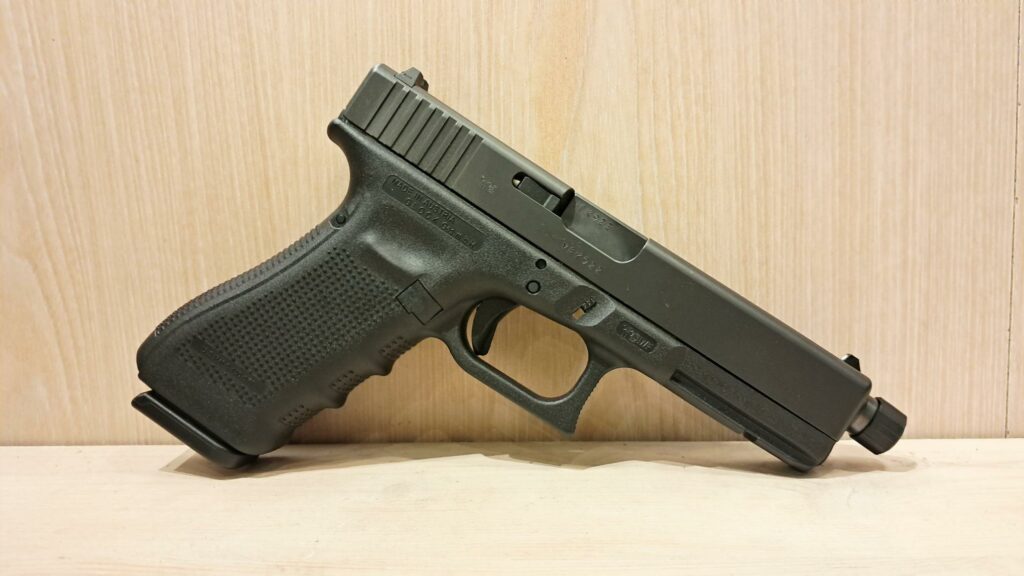 GLOCK 17 gen4 fileté 9x19