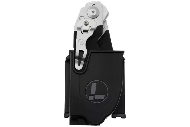 LE832167_07_leatherman